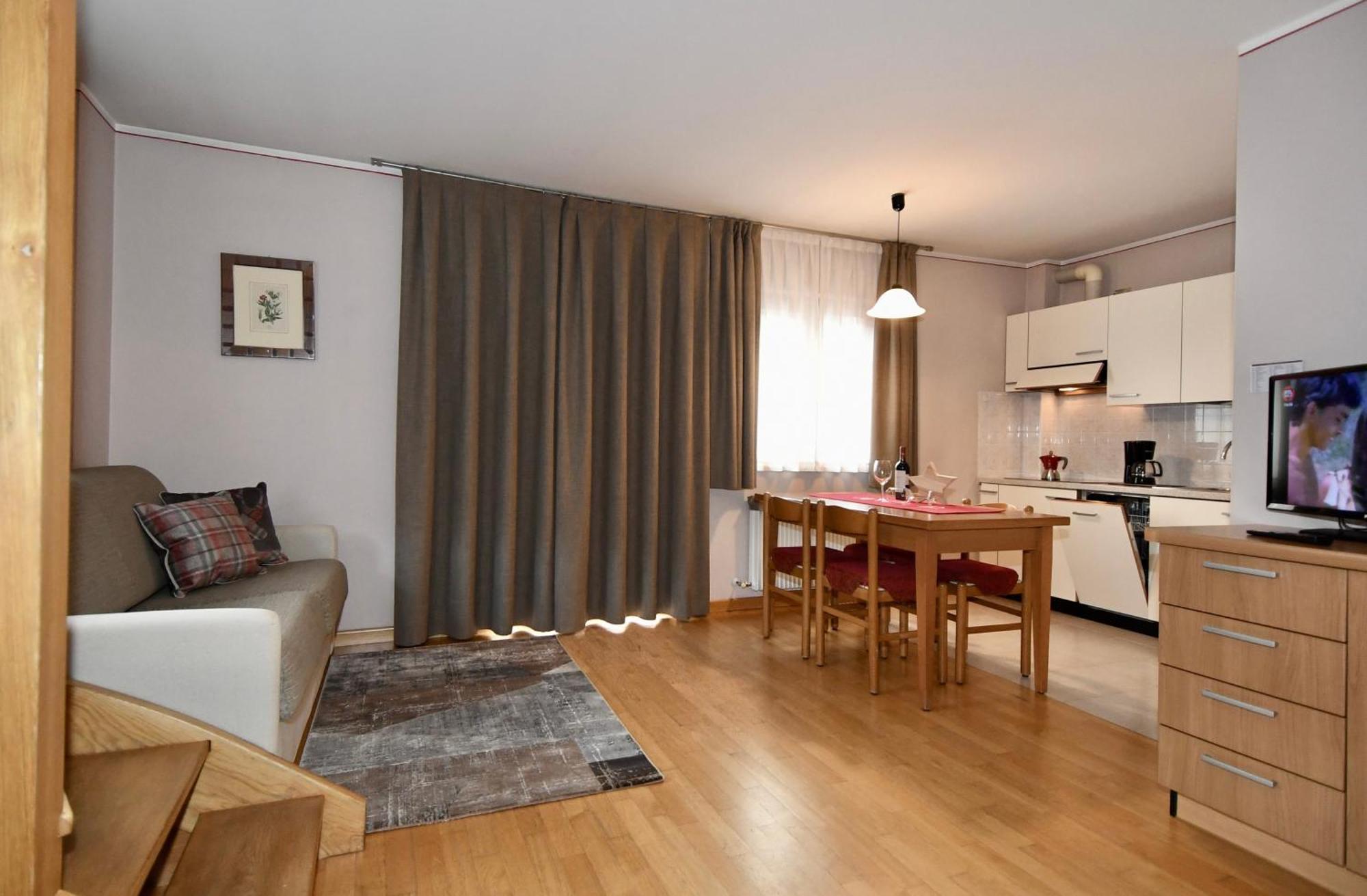 Casa Erica Apartments Λιβίνιο Εξωτερικό φωτογραφία