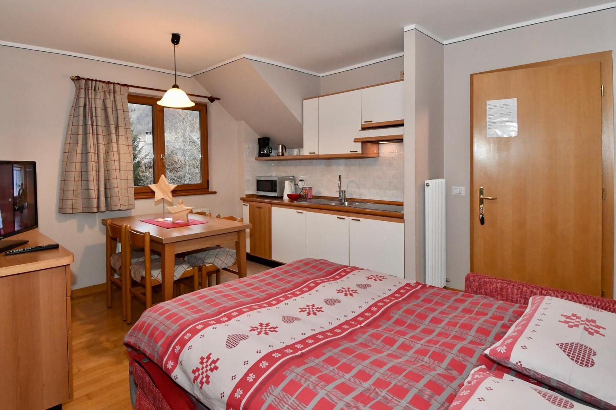 Casa Erica Apartments Λιβίνιο Εξωτερικό φωτογραφία